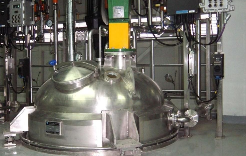 恒功率電伴熱在反應(yīng)釜保溫中的應(yīng)用 恒功率電伴熱在反應(yīng)釜保溫中的應(yīng)用